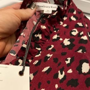 Red leopard print top